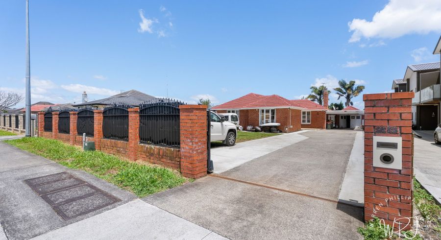  at 25 Great South Road, Papatoetoe, Manukau City, Auckland