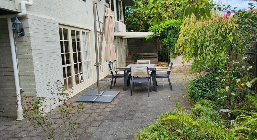  at 40A St Johns Road - Furnished incls power, water, Sky, Internet, Meadowbank, Auckland City, Auckland