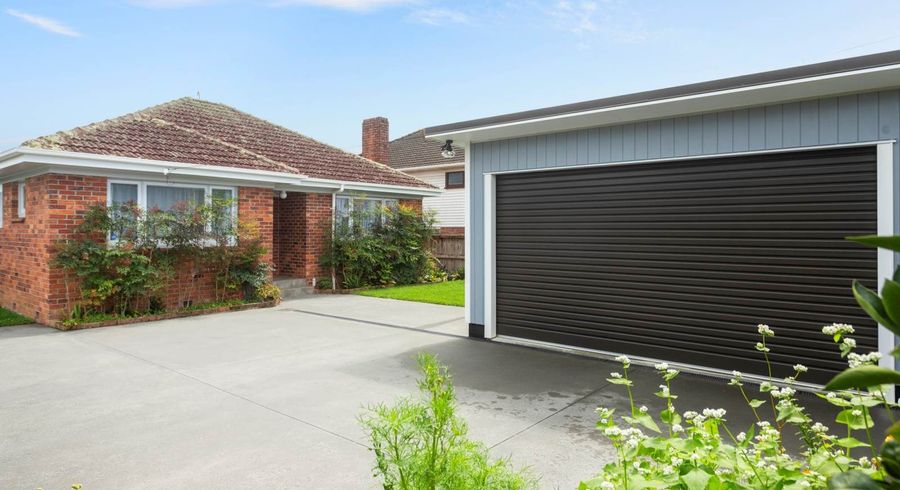  at 37 Mount Roskill Road, Mount Roskill, Auckland