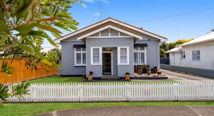  at 1 Gunn Street, Gonville, Whanganui, Manawatu / Whanganui