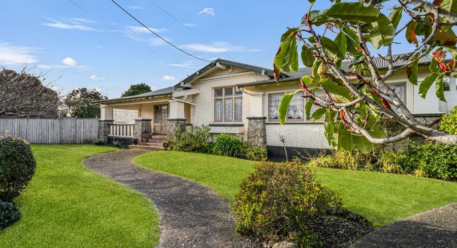  at 28 Carlton Avenue, Gonville, Whanganui, Manawatu / Whanganui