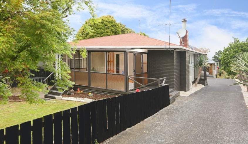  at 13 Bedford Street, Te Atatu South, Waitakere City, Auckland