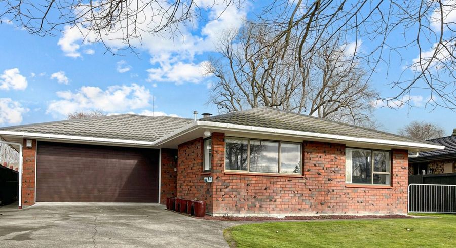  at 6 Caulfield Place, Awapuni, Palmerston North, Manawatu / Whanganui