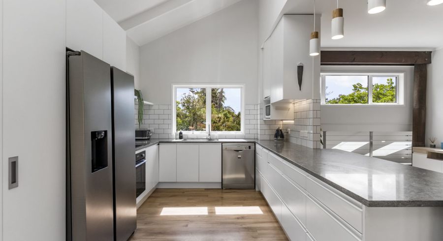  at 8 Miraka Place, Birkenhead, North Shore City, Auckland