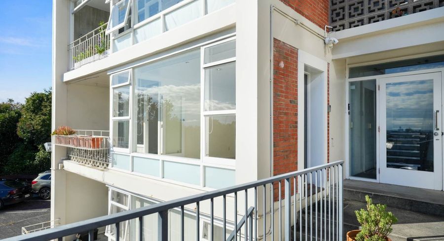  at 2/258 Parnell Road, Parnell, Auckland