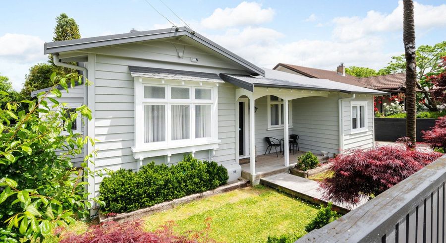  at 100 Queens Avenue, Frankton, Hamilton, Waikato