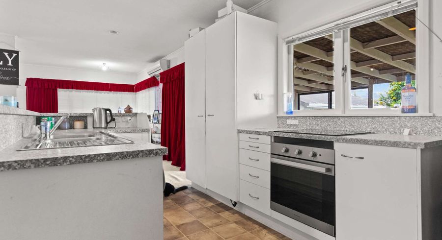  at 4 Rhode Street, Frankton, Hamilton