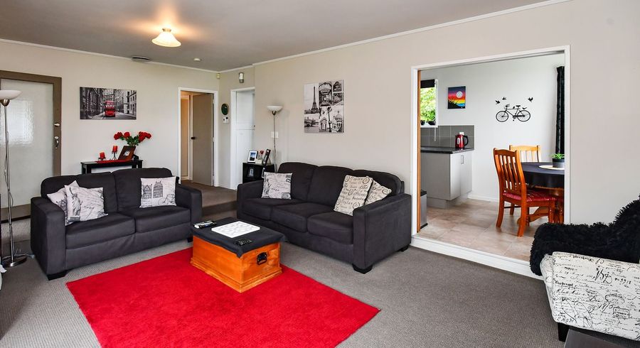  at 51 Hobart Crescent, Wattle Downs, Manukau City, Auckland