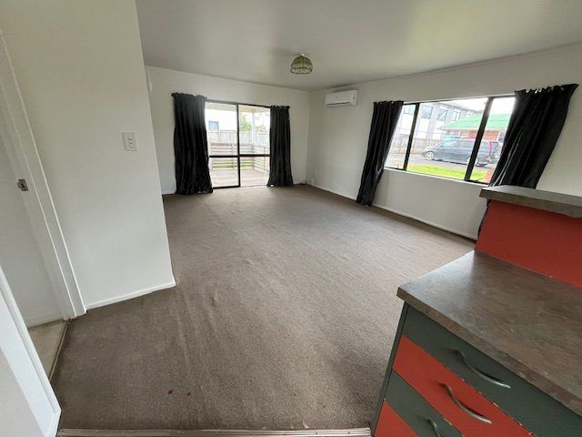  at 17a Arney Rd, Ranui, Waitakere City, Auckland