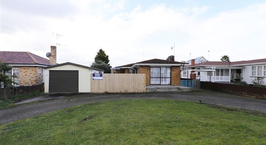  at 206 Te Rapa Road, Beerescourt, Hamilton, Waikato