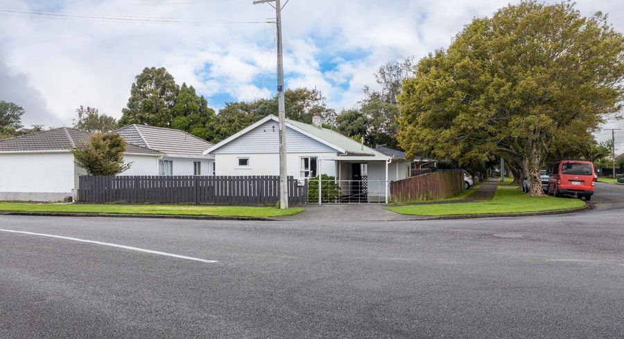  at 129 Govett Avenue, Frankleigh Park, New Plymouth