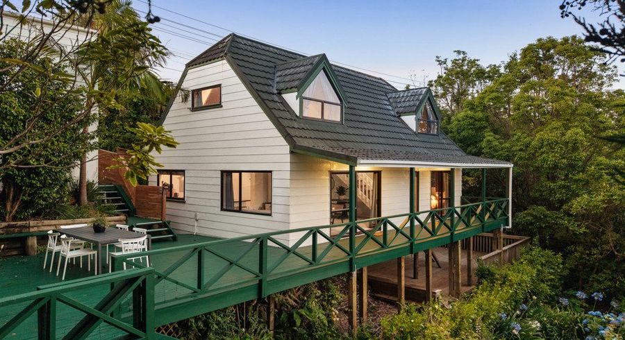  at 251 Sunset Road, Sunnynook, North Shore City, Auckland