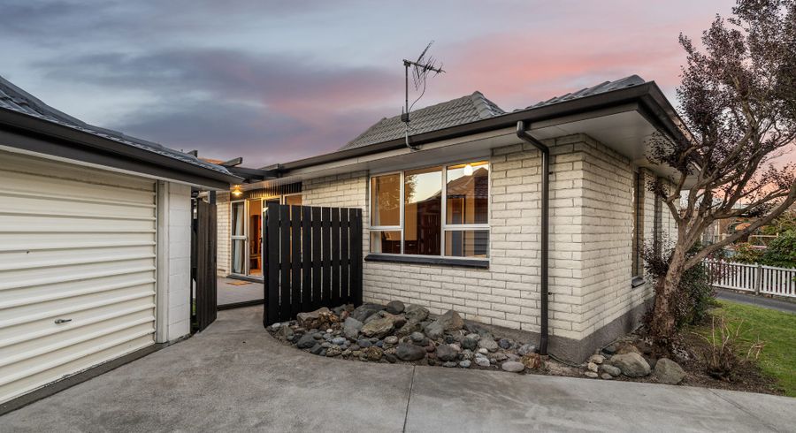  at 1/9 Larkhill Place, Russley, Christchurch