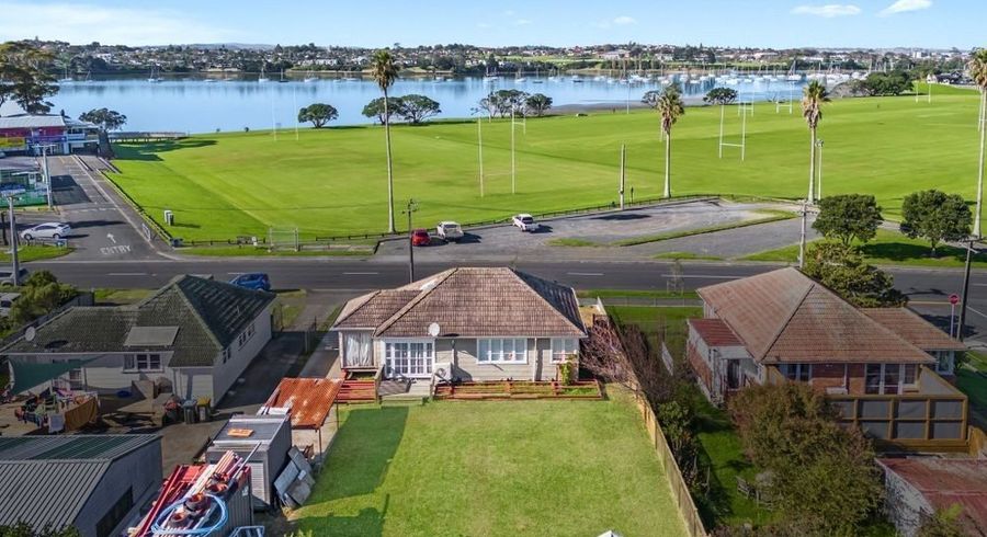  at 53 Dunkirk Road, Panmure, Auckland City, Auckland