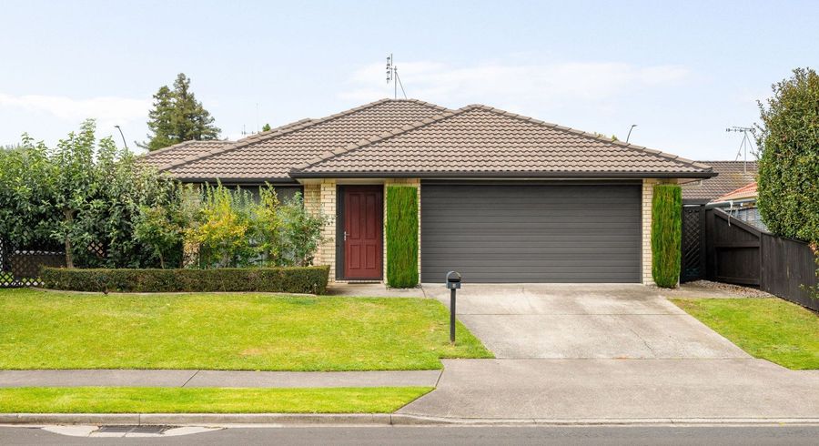  at 8 Parkside Drive, Huntington, Hamilton, Waikato
