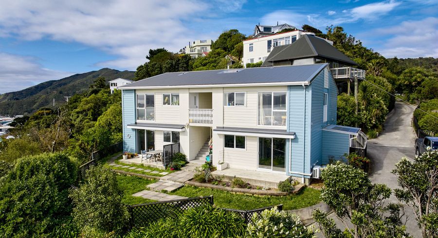 at 8A Nikau Road, Point Howard, Lower Hutt