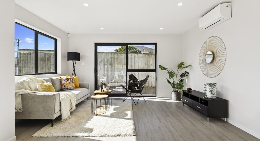  at 2/49 Puriri Road, Manurewa, Manukau City, Auckland