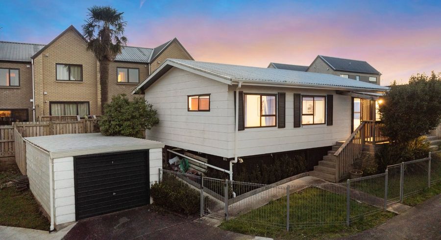 at 2/7  Eskdale Rd, Birkdale, North Shore City, Auckland
