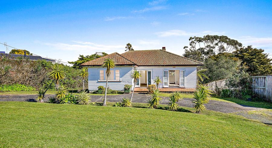  at 6 River Road, Red Beach, Red Beach
