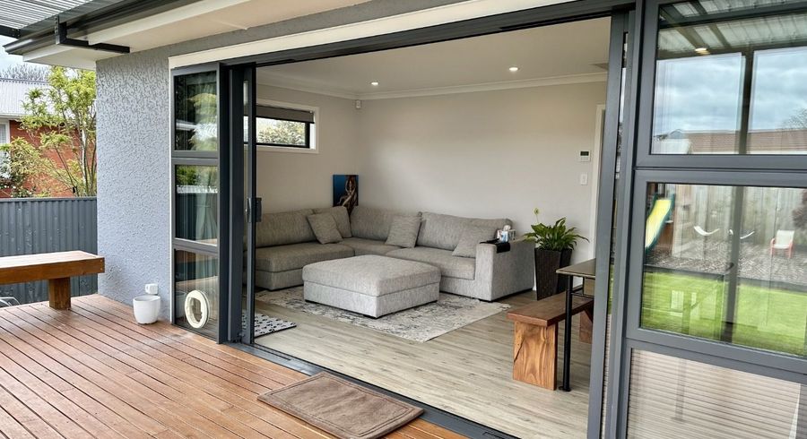  at 5 Conway Place, Terrace End, Palmerston North, Manawatu / Whanganui