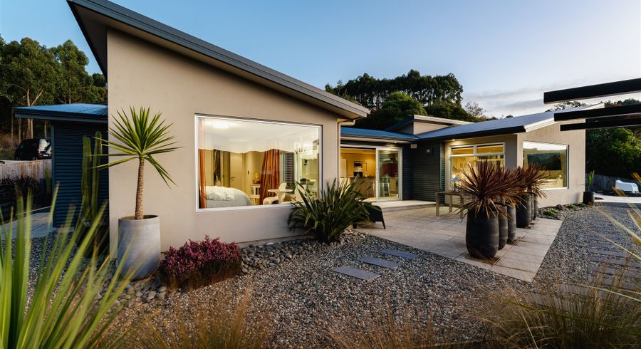  at 28 Clearwater Street, Broad Bay, Dunedin