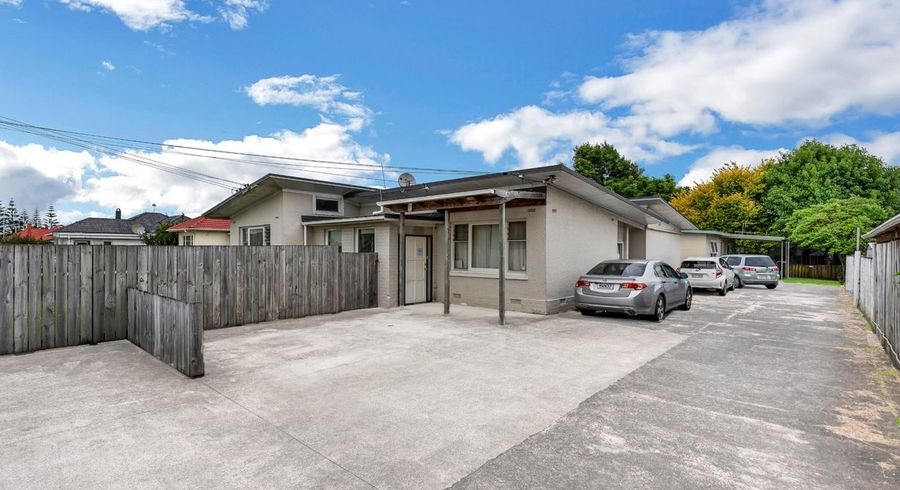  at 1/131 Carruth Road, Papatoetoe, Auckland