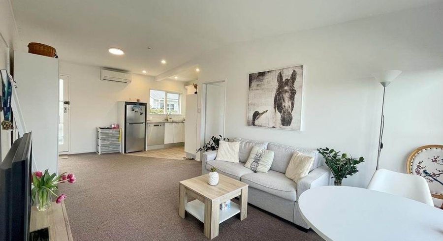  at 4/196 Garnet Road, Westmere, Auckland City, Auckland