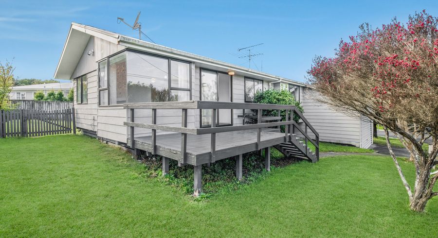  at 1/1 Meadowvale Avenue, Forrest Hill, Auckland