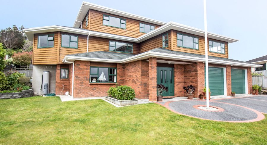  at 46 Arahiwi Grove, Tirohanga, Lower Hutt
