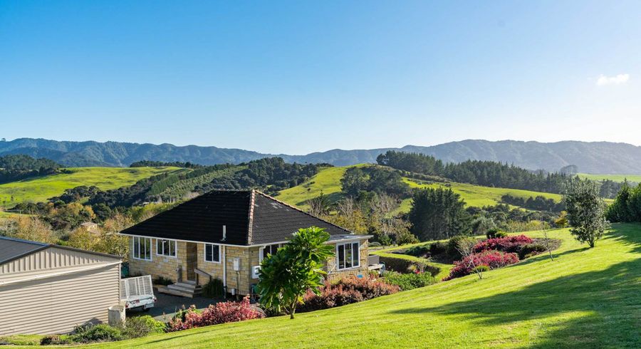  at 8 De Boer Lane, Kaiwaka