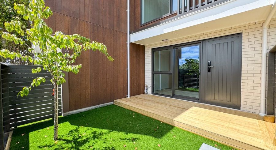  at 6/192 Methuen Road, New Windsor, Auckland City, Auckland