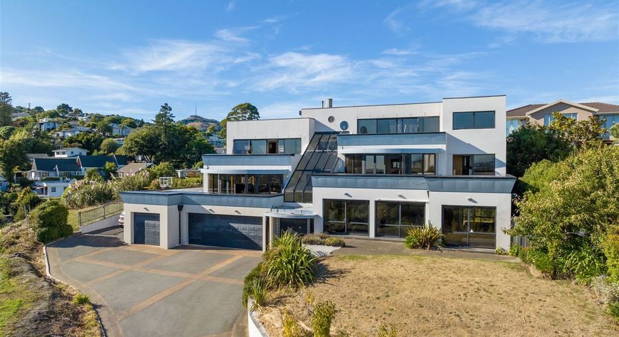  at 16 Delhi Place, Cashmere, Christchurch