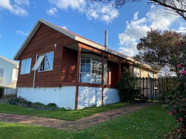  at 38 Burswood Drive, Burswood, Manukau City, Auckland