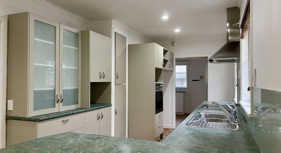  at 399 Richardson Road, Mount Roskill, Auckland City, Auckland