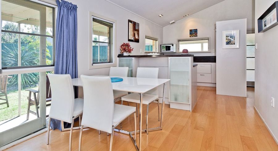  at 4/13 Alana Place, Mount Wellington, Auckland City, Auckland