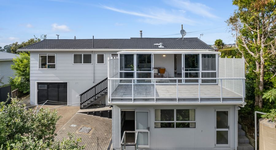  at 6 Burnham Road, Waitakere, Auckland