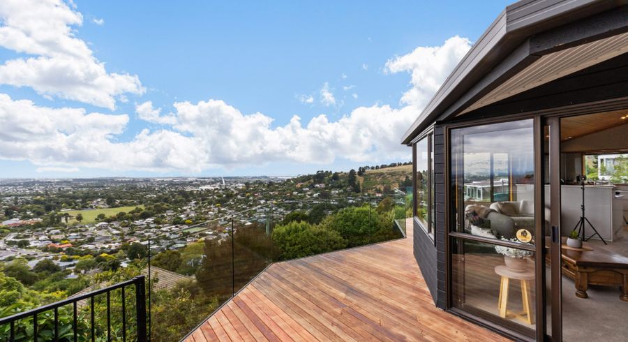  at 89 Aotea Terrace, Huntsbury, Christchurch