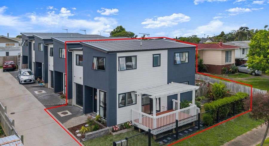  at 14A Medina Place, Half Moon Bay, Auckland