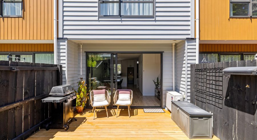  at 5/13 Windy Ridge Road, Glenfield, North Shore City, Auckland