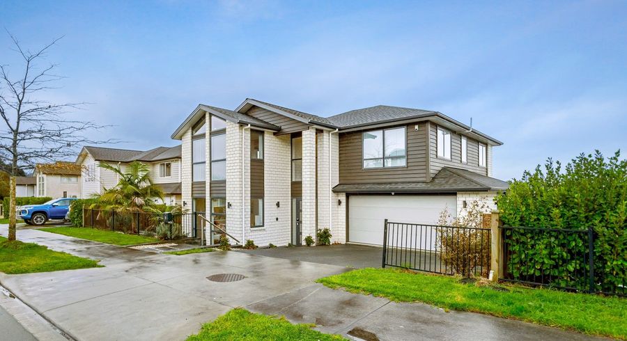  at 9 Mettam Drive, Swanson, Auckland