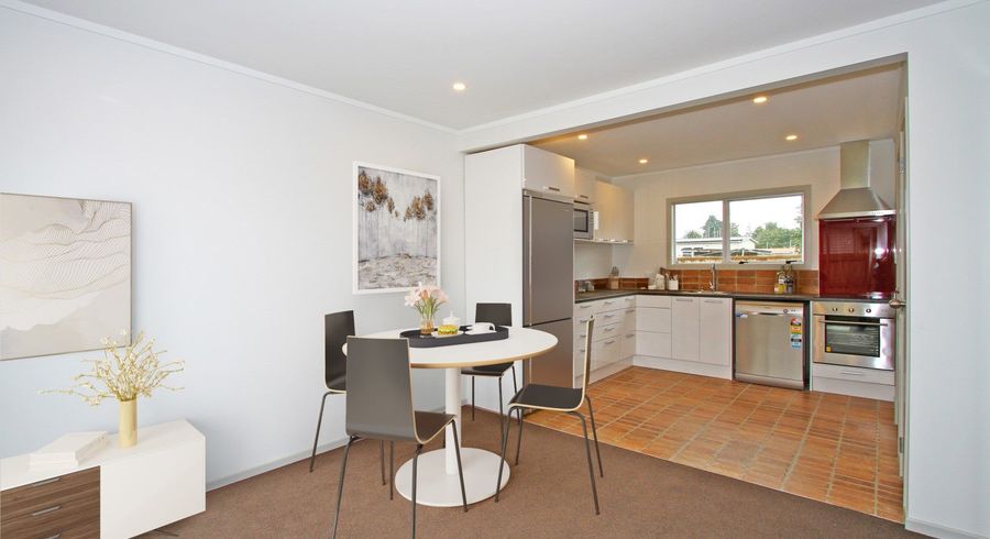  at 1/9 Vine Street, Mangere East, Auckland