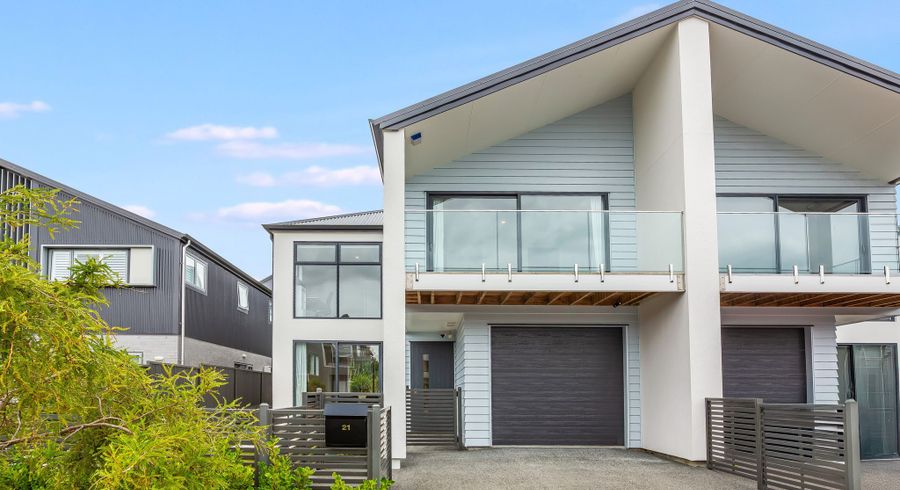  at 21 Koreke Close, Kenepuru, Porirua, Wellington