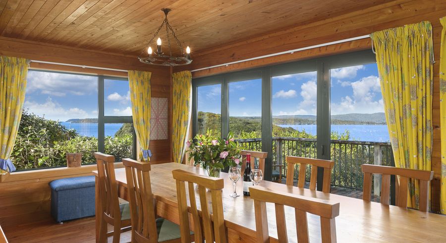  at 11 Rankin Street, Halfmoon Bay / Oban, Stewart Island