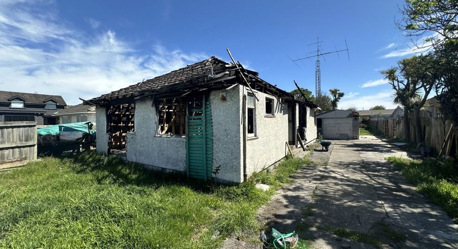  at 104 Estuary Road, South New Brighton, Christchurch City, Canterbury