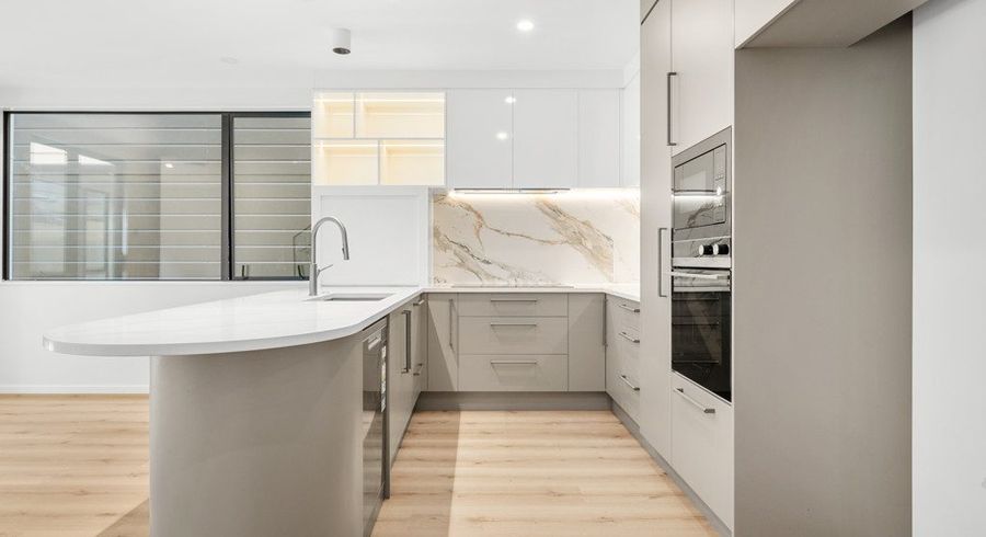  at 102A Te Oneroa Way, Long Bay, North Shore City, Auckland