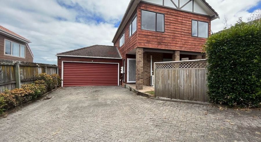  at 2/205 Abbotts Way, Remuera, Auckland