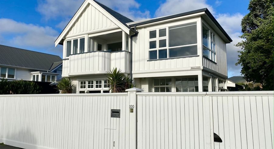  at 100 Esplanade, Sumner, Christchurch