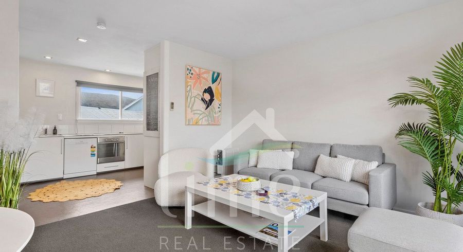  at 4/15a Marriner Street, Sumner, Christchurch City, Canterbury