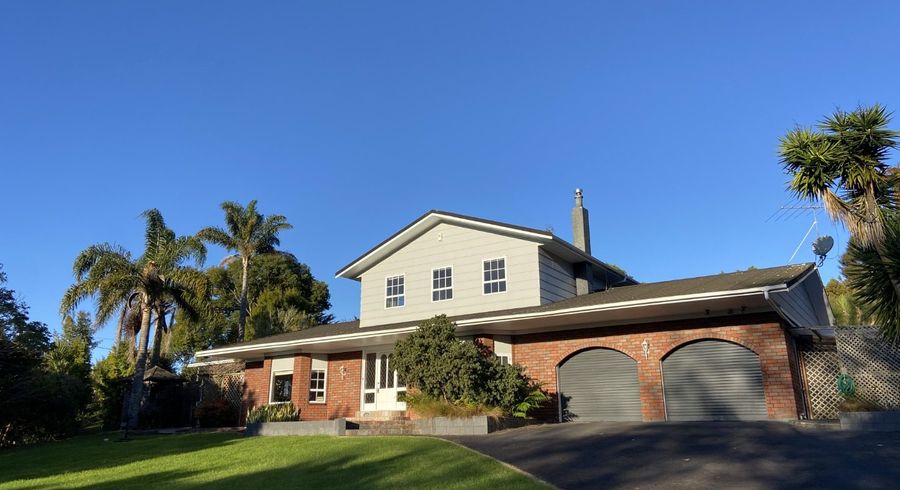  at 207 Schnapper Rock Road, Schnapper Rock, Auckland