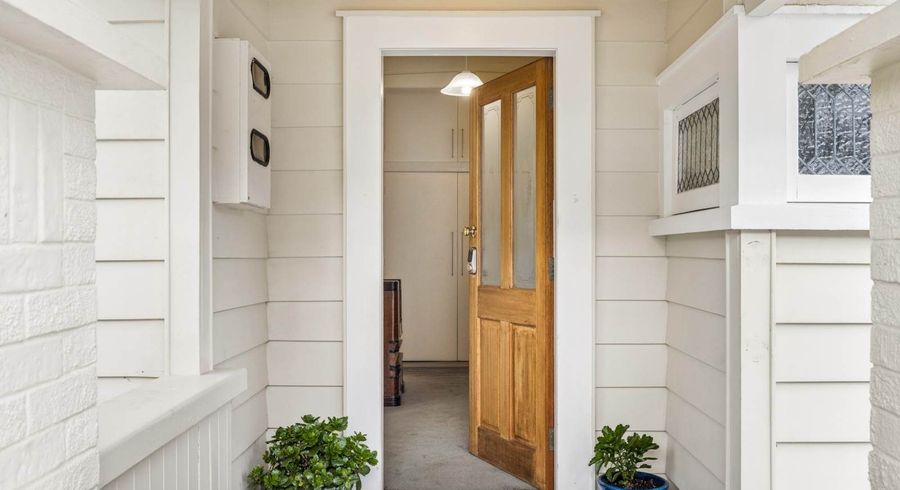  at 34 Milton Road, Mount Eden, Auckland